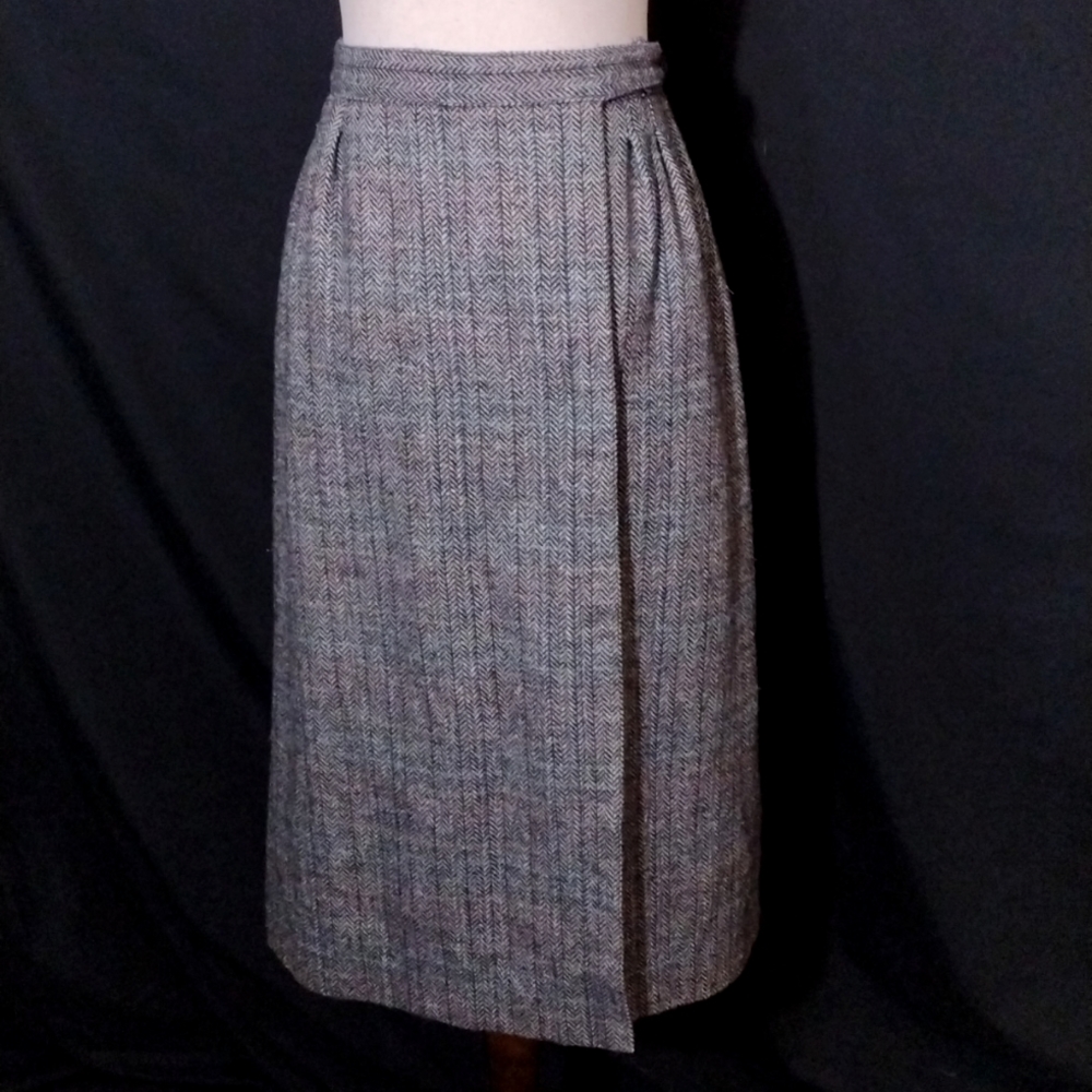 Vintage Judy's Place 100% Wool Gray Tweed Side Closure Midi Skirt Size 8